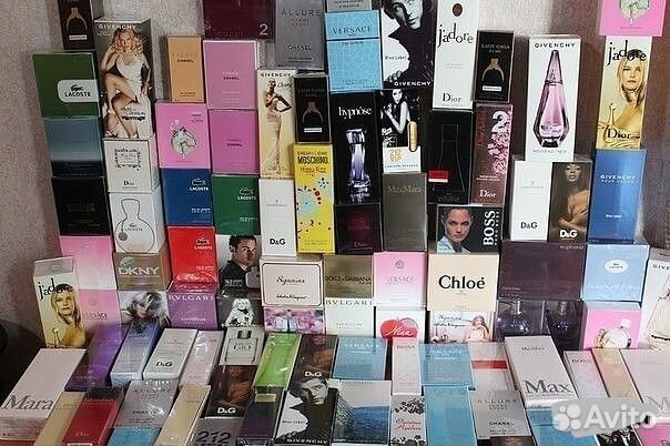 Много парфюма