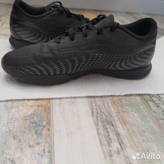 Футбольные детские сороконожки Puma Ultra 37,5