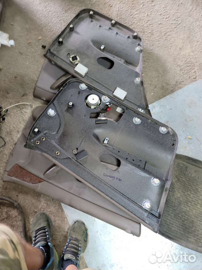 Обшивки комплект на Иран ходро саманд 06г