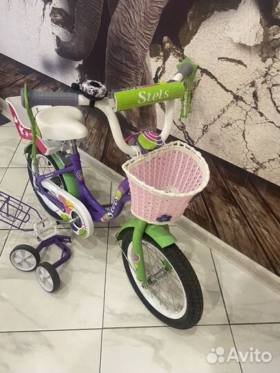 Велосипед Stels 14' четырехколесный