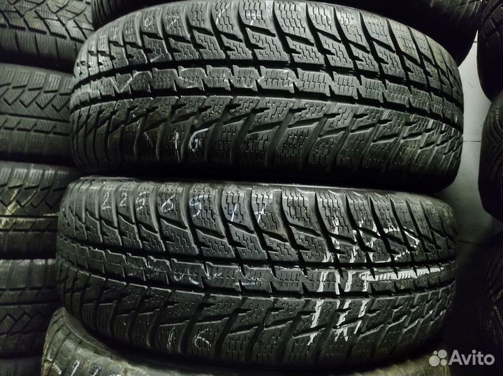 Nokian Tyres WR SUV 3 225/65 R17