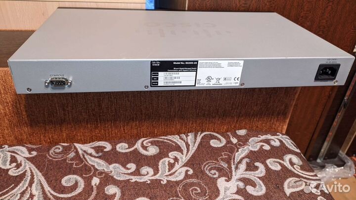 Cisco sg300-28