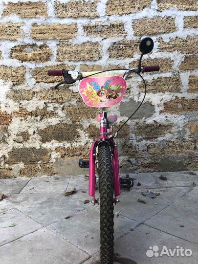 Двухколесный велосипед для девочки