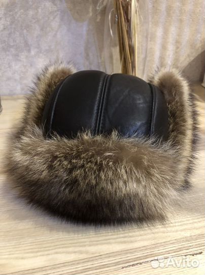 Шапка меховая/кожанная