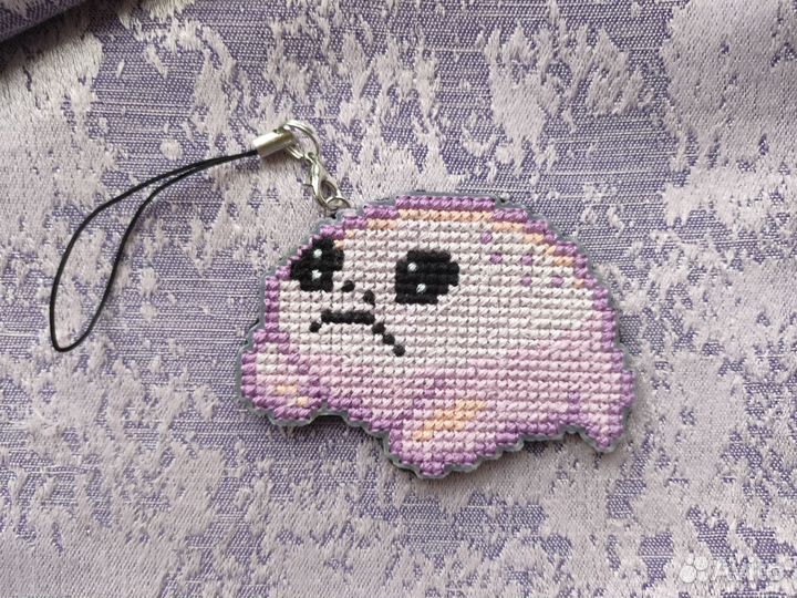 Вышивка броши и брелоки