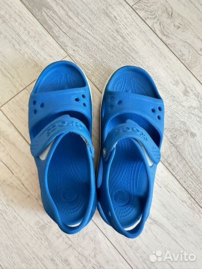 Сандалии crocs c13