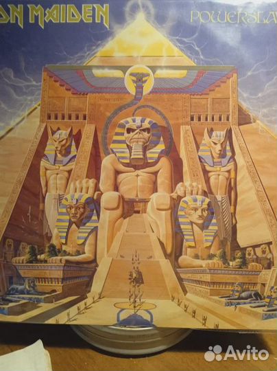 Iron Maiden – Powerslave