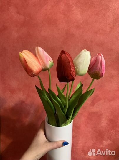Тюльпаны искуственнве