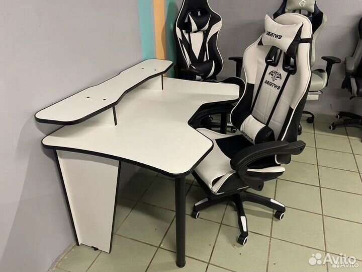 Игровое кресло компьютерное кресло