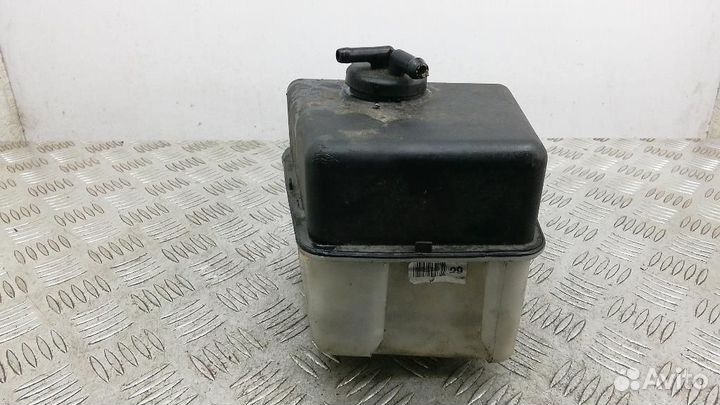 Бачок расширительный Hyundai Terracan