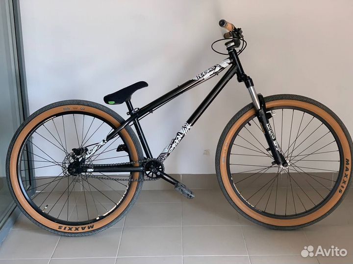 Велосипед MTB NS Bikes Metropolis 3