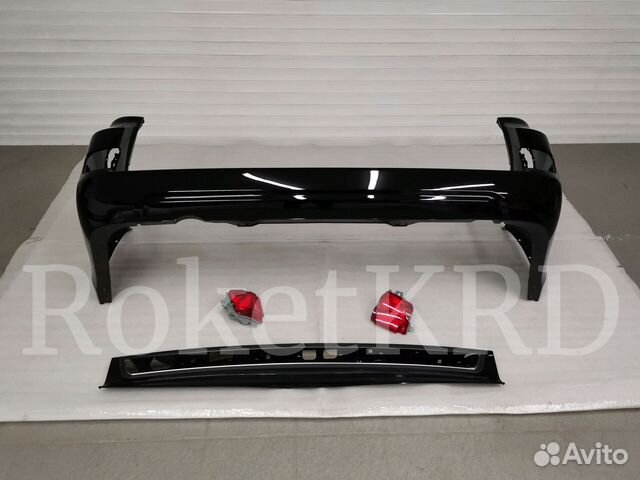 Бампер задний Toyota Land Cruiser 200 2016+