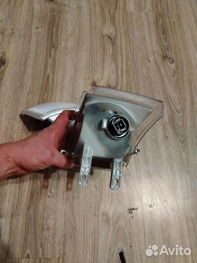 Поворотники ваз 2110