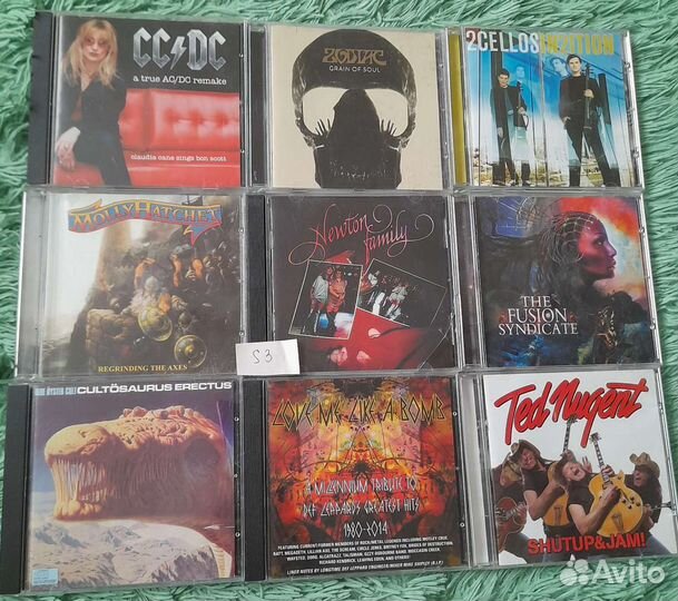 Коллекция cd дисков рок музыки