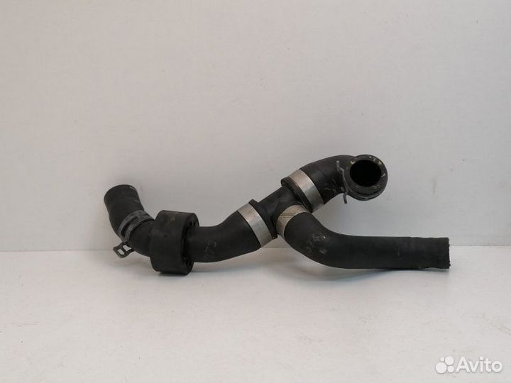 Патрубок системы охлаждения Audi A3 2013