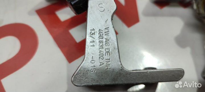 Петля дверная задняя правая Audi A6 4G CGW