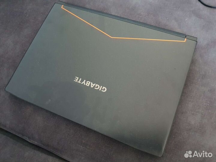 Gigabyte Aero 14