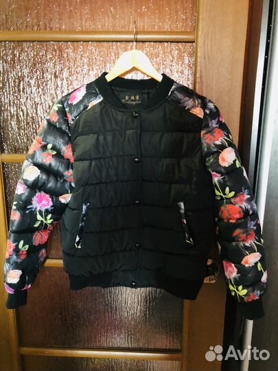 Куртка-бомбер