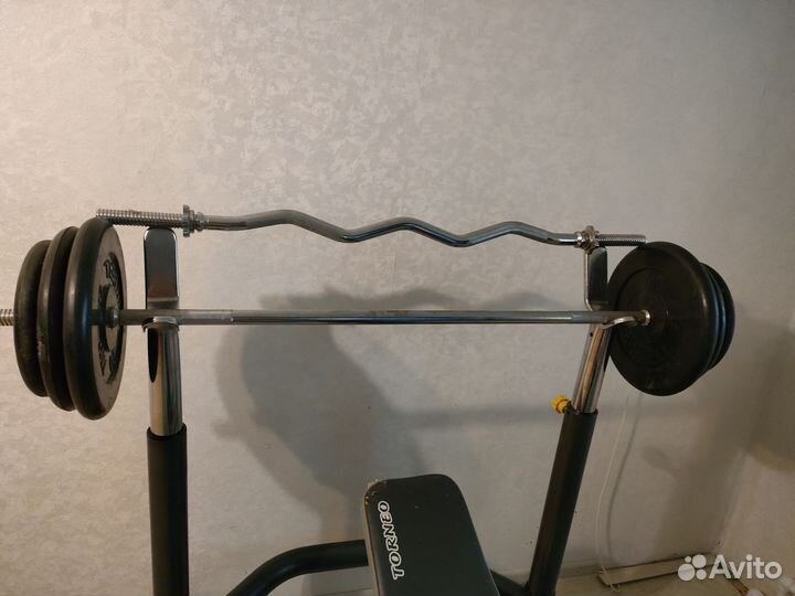 Скамья для жима и штанга