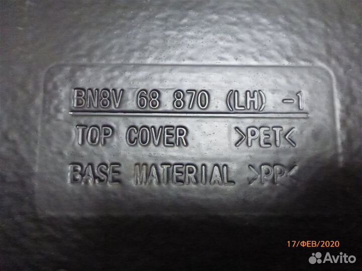 Обшивка багажника левая Mazda Mazda3 BK Z6 2007