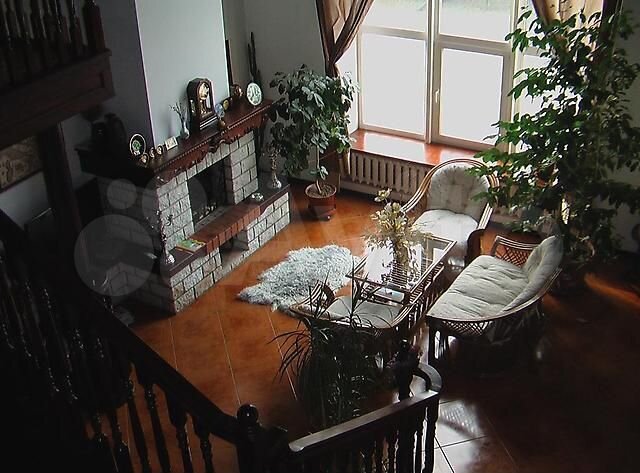 Коттедж 400 м² на участке 13,5 сот.