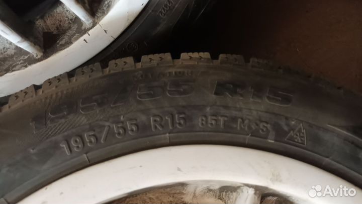 Pirelli Formula Ice 195/55 R15