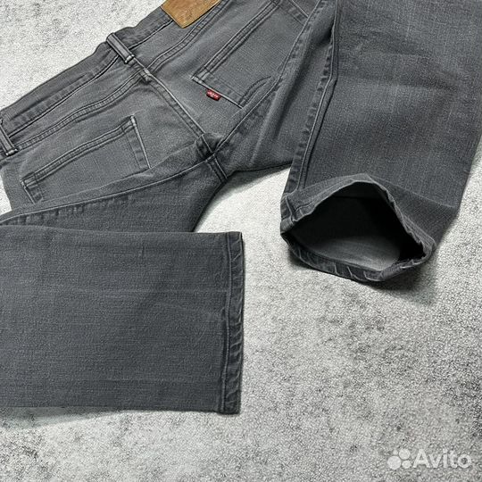 Джинсы Levis 504