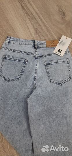 Джинсы женские