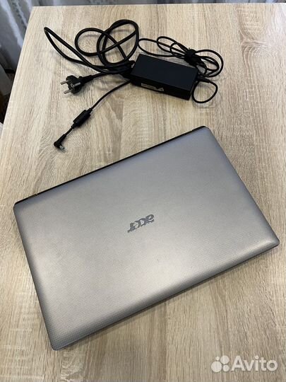 Acer aspire 5551g