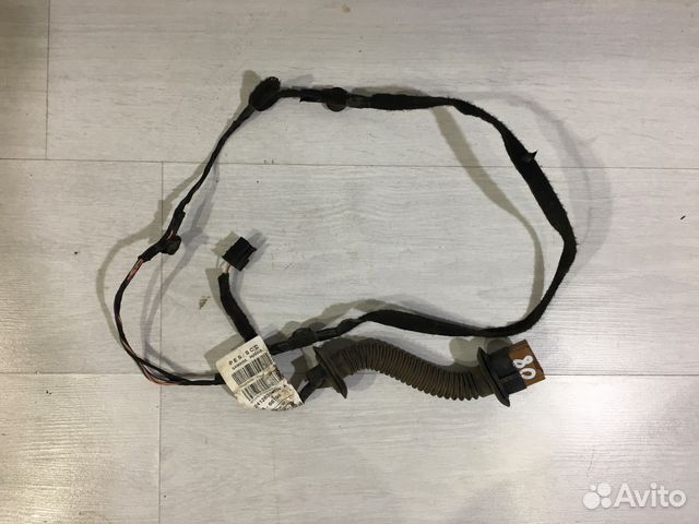 Проводка двери задняя правая renault duster 2.0 4w