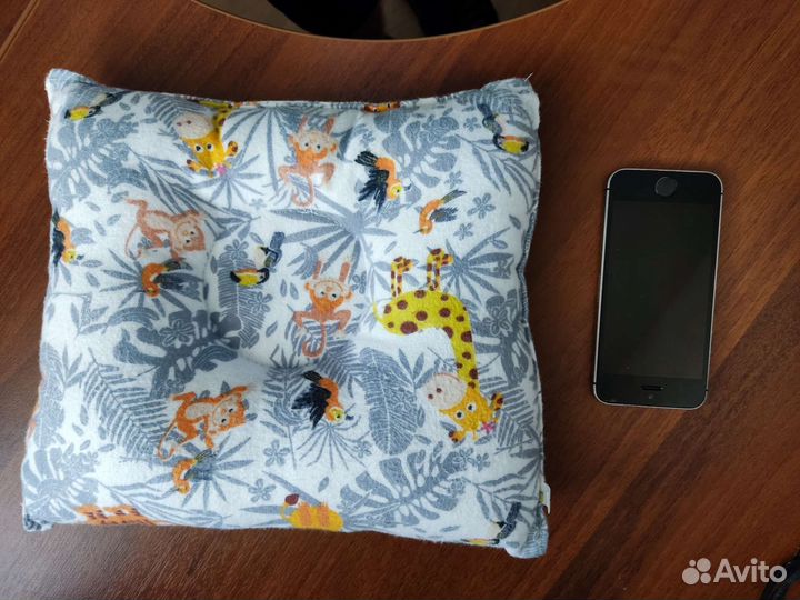 Подушка для новорожденных