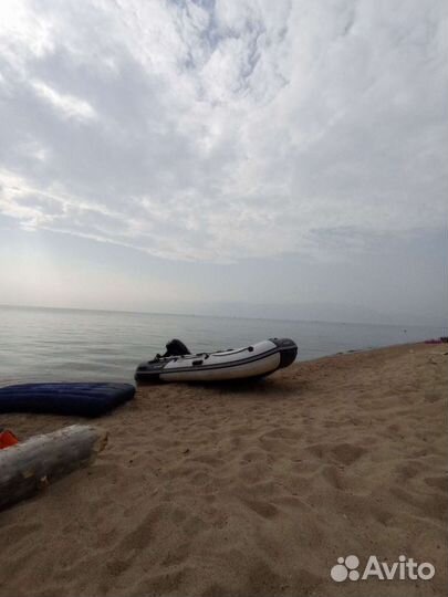 Лодка пвх Gladiator 370 dp