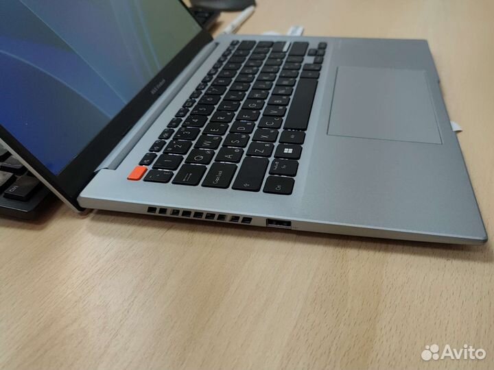 Ноутбук asus VivoBook S14 oled 2.8K M3402RA гарант