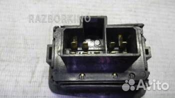 Кнопка регулировки зеркала