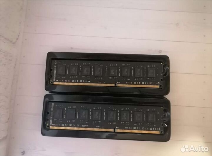 Оперативная память DDR3 16Gb (2 по 8Gb) 1600mhz