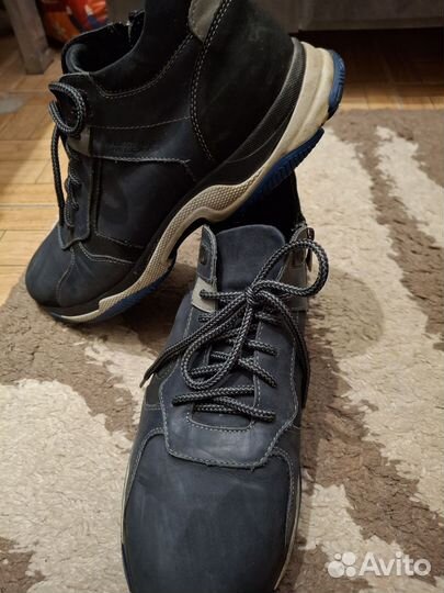 Кроссовки мужские межсезон