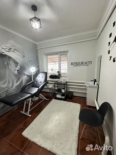 Косметолог-эстетист