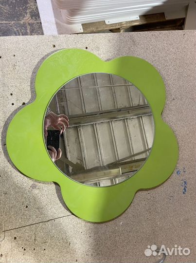 Зеркало в туалетную комнату детского сада