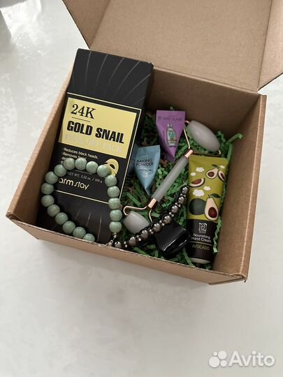 Подарок девушке Chanel набор красоты