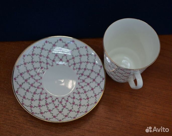 Фарфоровая кофейная пара - цветочная сетка. лфз