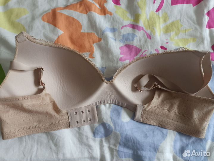 Бюстгальтер Uniglo 75/80 CDE