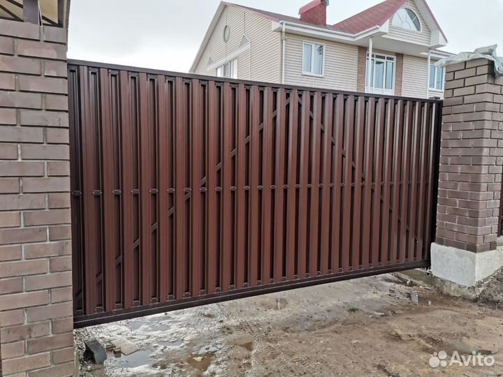 Въездные откатные ворота