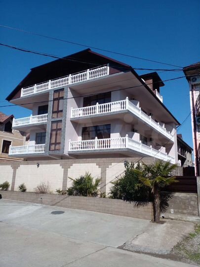 Комната 25 м² в > 9-к., 2/3 эт.