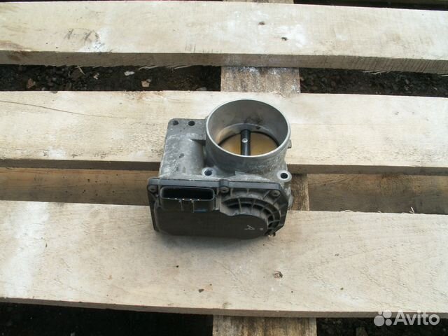 Дроссель Volvo S40 заслонка