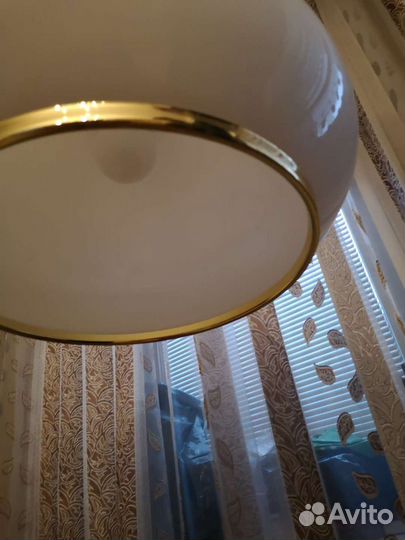 Светильник потолочный