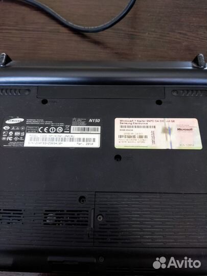 Samsung N150 Нетбук