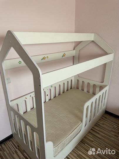 Кровать домик для детей