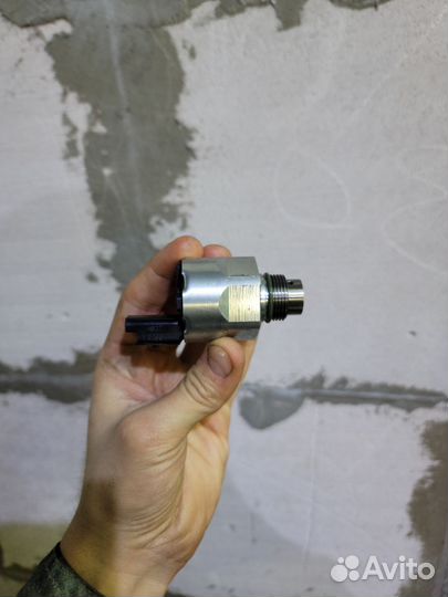 Регулятор давления топлива ford focus 2