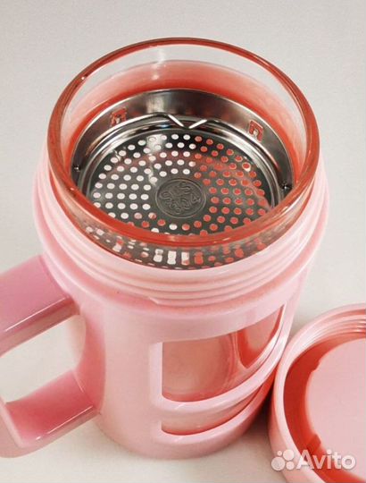 Кружка термо с ситечком и крышкой. Новая. 450 мл