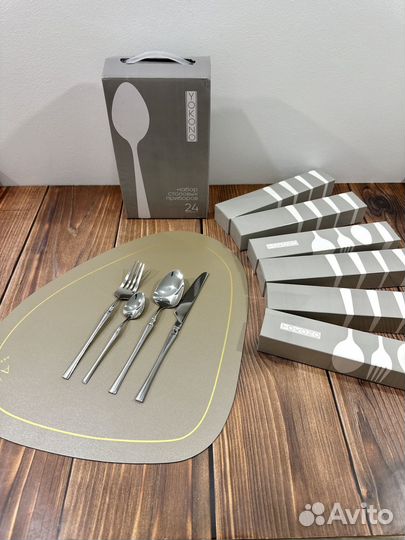 Столовые приборы новые на 4 персоны 2 ножа подарок